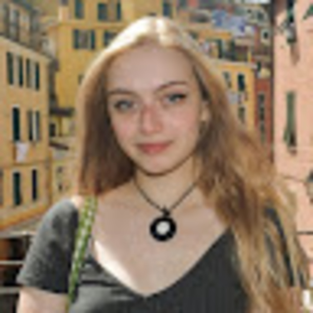 Meet your Posher, Sophia